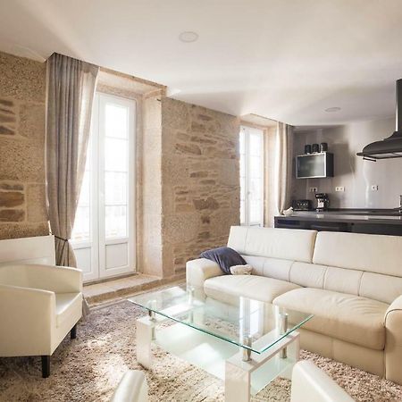 סנטיאגו דה קומפוסטלה Luxury Apartment-Free Parking מראה חיצוני תמונה