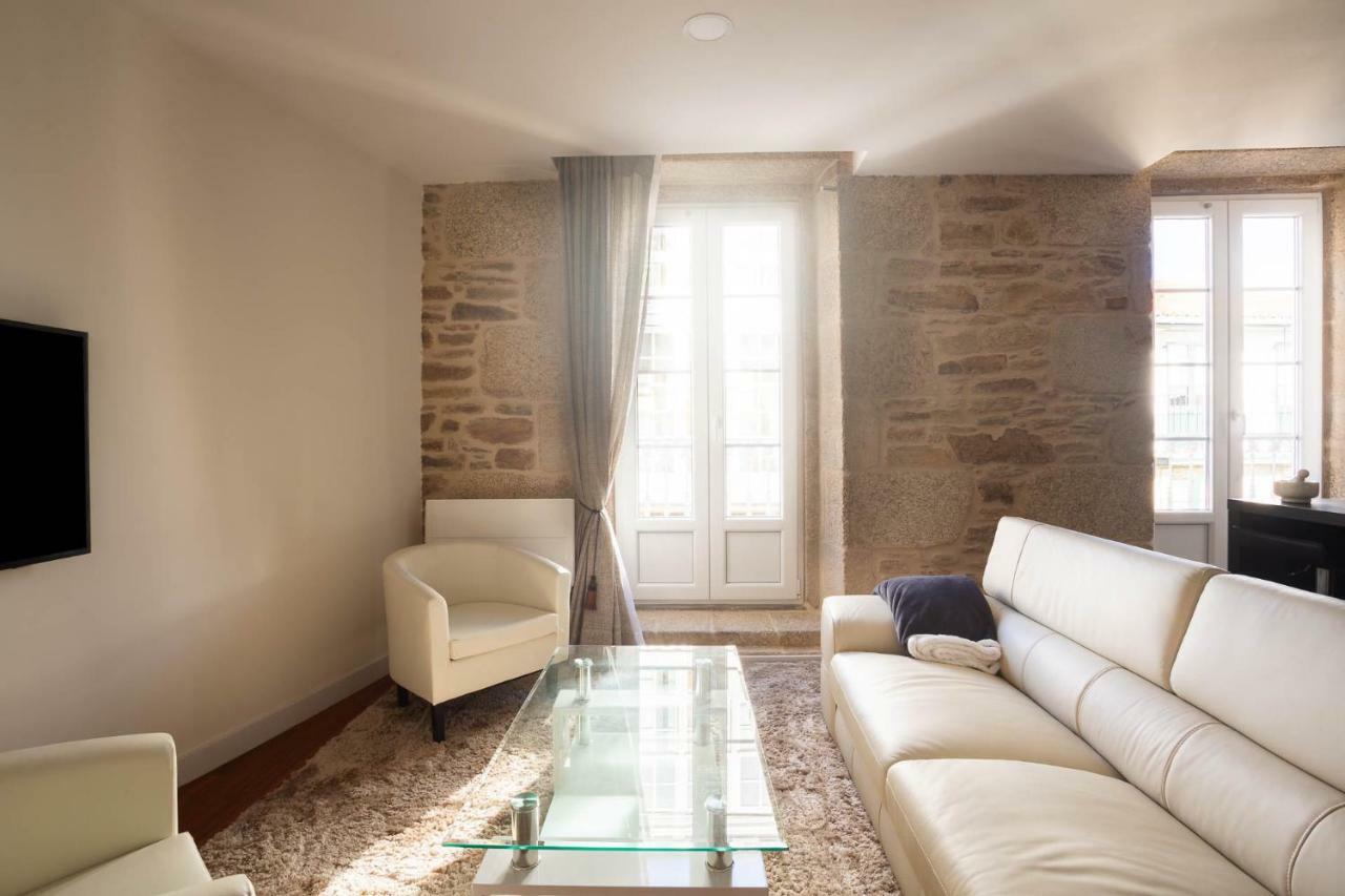 סנטיאגו דה קומפוסטלה Luxury Apartment-Free Parking מראה חיצוני תמונה